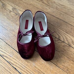 VIBI VENEZIA Velvet Mary Jane Flats - Size 37 - NWOB